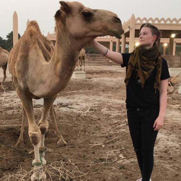 Meet your Posher, Emily - Picture 1 of 1